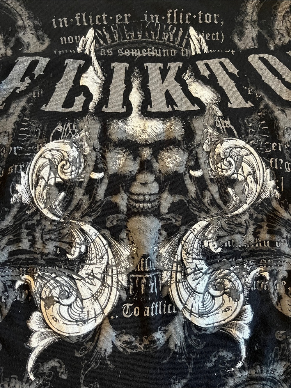 Affliction Men's Black Graphic Long Sleeve Tee - Skull Print